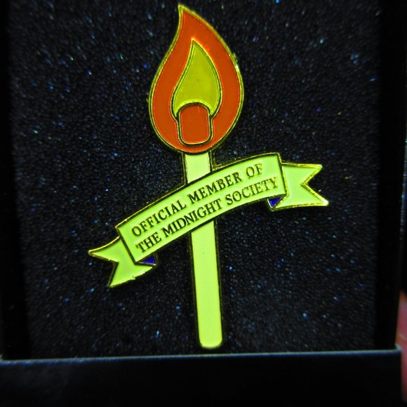 NEW Are You Afraid Of The Dark? Matchbox Enamel Pin Nick Box Fall 2017 EXCLUSIVE - Picture 5 of 6